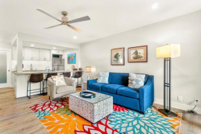 Modern and Romantic Beach Getaway - Steps to Beach LSV01
